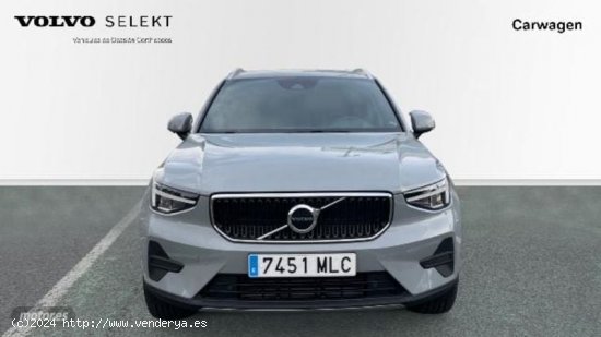 Volvo XC40 XC40 Core, T2 automatico, Gasolina de 2023 con 2 Km por 33.900 EUR. en Vizcaya