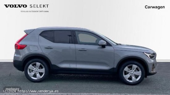 Volvo XC40 XC40 Core, T2 automatico, Gasolina de 2023 con 2 Km por 33.900 EUR. en Vizcaya