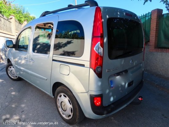 Renault Kangoo Combi E-Tech 1.9 DCI OUTDOOR-KLIMA A/C-AIRBAGS de 2012 con 157.000 Km por 7.900 EUR. 