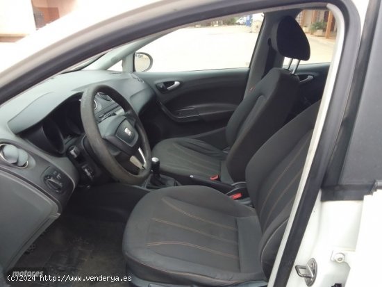 Seat Ibiza 1.6 TDI 90 CV de 2010 con 223.000 Km por 4.200 EUR. en Murcia