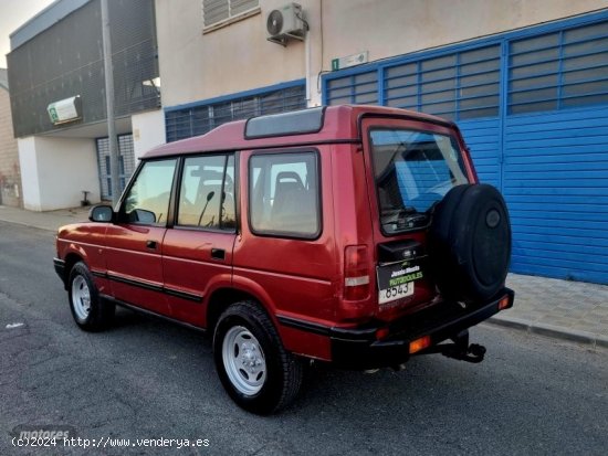 Land Rover Discovery 2.5 tdi de 1997 con 260.000 Km por 5.600 EUR. en Sevilla