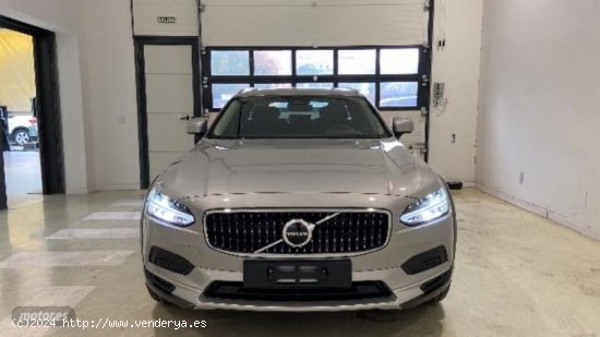 Volvo V 90 V90 CROSS COUNTRY 2.0 B4 D AWD DIESEL CORE de 2023 con 1 Km por 59.500 EUR. en Cadiz