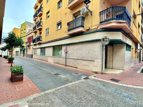 ALQUILER DE LOCAL COMERCIAL EN EL VERGER, ZONA CENTRO - ALICANTE