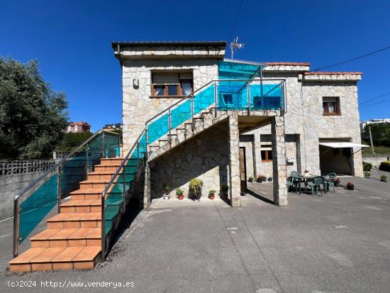 Casa independiente con jardín y garaje a 15 minutos de la playa en Santander☀️🏖️ - CANTABR