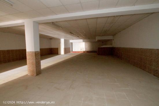  Local comercial en Puebla de la Calzada - BADAJOZ 