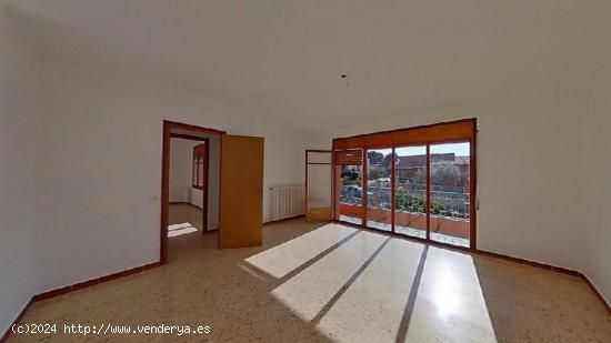  Casa en venta en Corral den Tort, Cubelles. - BARCELONA 