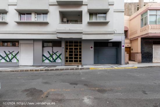 Amplio y luminoso piso en Las Palmas de G.C. Ciudad Alta - LAS PALMAS