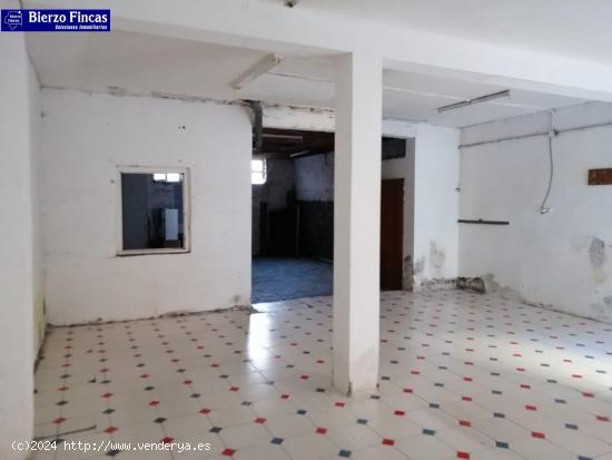 Edificio en venta, en zona el temple PONFERRADA. - LEON