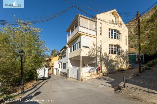  Casa en Pinos Genil con Licencia Turística - GRANADA 