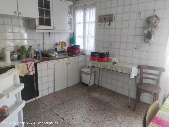 OPORTUNIDAD , CASA DE PIEDRA CON TERRENO A LADO DEL RIO EN SAN ESTEBAN DE VALDUEZA - LEON