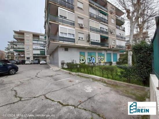 LOCAL COMERCIAL DE 205 M2 EN CARABANCHEL - PERIODO DE PUJAS HASTA 15/05/2024 a las 18:00 - MADRID