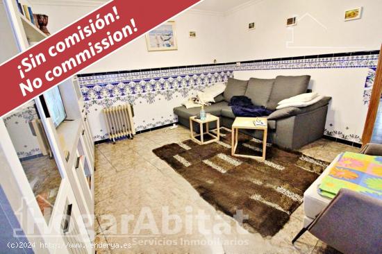 ACOGEDORA Y AMPLIA CASA, CON TERRAZA Y TRASTERO EN EL CENTRO - CASTELLON