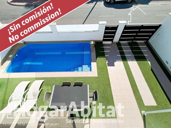 ¡ESPECTACULAR! LUMINOSO CHALET CON GARAJE, TERRAZA Y PISCINA PRIVADA - MURCIA