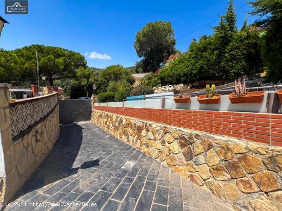 Bonita casa con vistas a la montaña y piscina en Argentona - BARCELONA