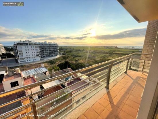  Apartamento de 2 Dormitorios Dobles, Baño, Terraza de 5 m2, vistas despejadas - TARRAGONA 