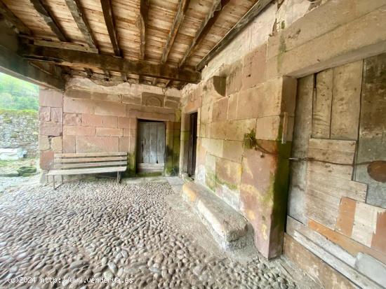 CASA MONTAÑESA CON JARDÍN EN SANTIBAÑEZ - CANTABRIA