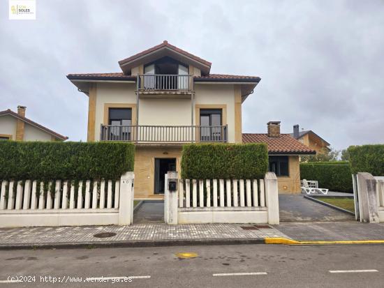  ESPECTACULAR CHALET INDIVIDUAL EN SANCIBRIÁN (BEZANA) - CANTABRIA 