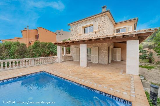 Casa con piscina en Cala Mesquida - BALEARES