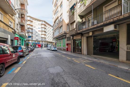 GRAN LOCAL COMERCIAL - GRANADA