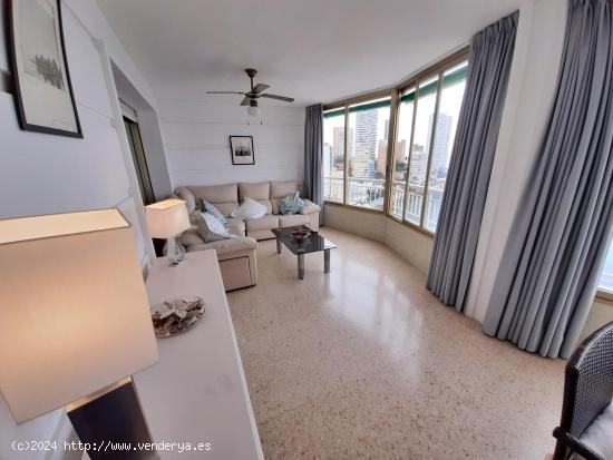 Apartamento de 2 Hab. y 2 baños, en primera linea de playa Levante. Licencia Turistica. - ALICANTE