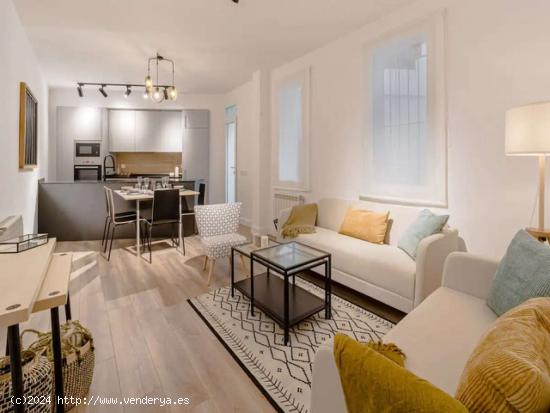  Apartamento de 3 dormitorios en alquiler en Chamberí, Madrid. - MADRID 