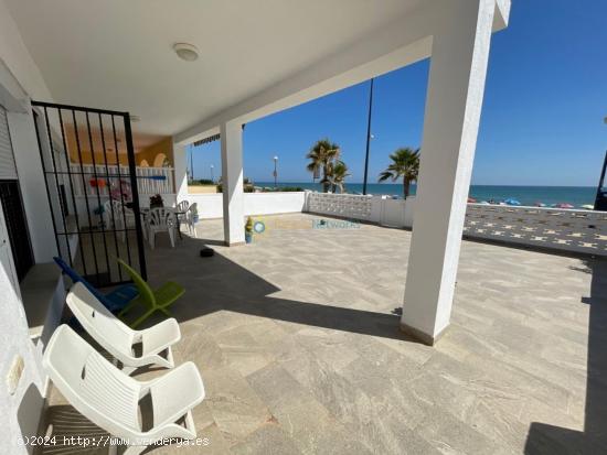  Chalet a la venta en la playa de Miramar - VALENCIA 