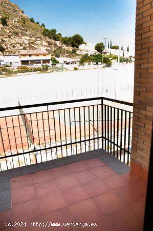 Se Vende en Villanueva del Rio Segura - MURCIA