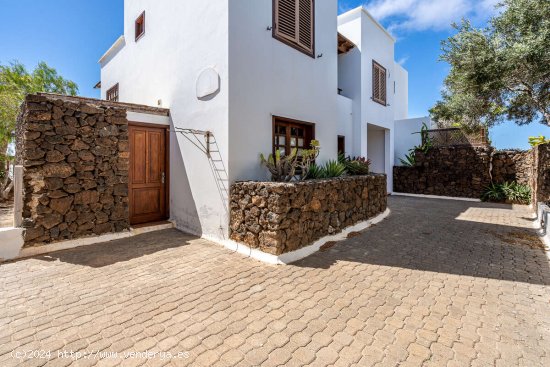 ¡Impresionante residencia en Costa Teguise! - Teguise