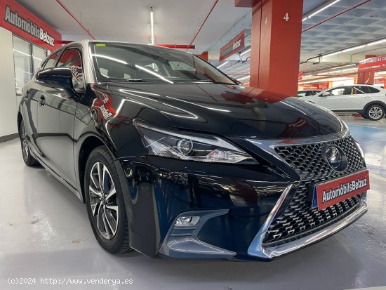 Lexus CT 200h 5 AÑOS GARANTÍA - El Prat de Llobregat