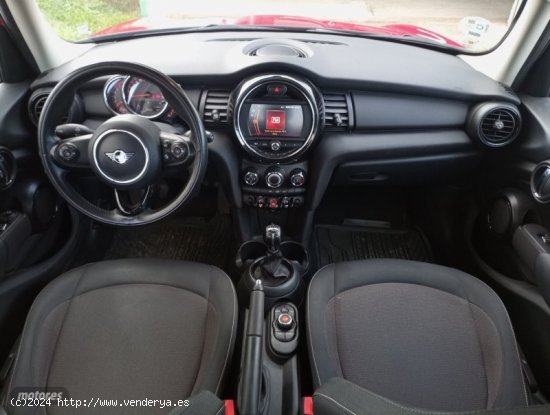 Mini One D 5 puertas de 2019 con 219.500 Km por 11.990 EUR. en Sevilla