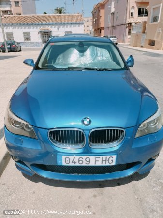 BMW Serie 5 520d de 2007 con 249.000 Km por 5.800 EUR. en Murcia