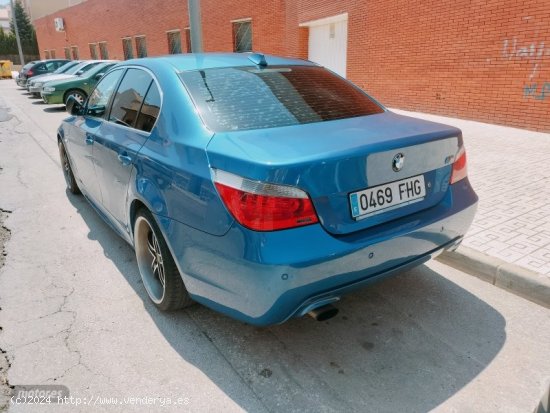 BMW Serie 5 520d de 2007 con 249.000 Km por 5.800 EUR. en Murcia