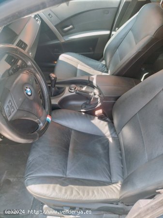 BMW Serie 5 520d de 2007 con 249.000 Km por 5.800 EUR. en Murcia