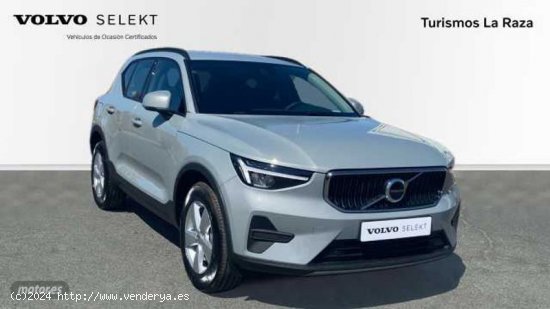 Volvo XC40 XC40 Essential, T2 Automatica Microhibrido, Gasolina de 2024 con 10 Km por 32.900 EUR. en