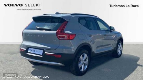 Volvo XC40 XC40 Essential, T2 Automatica Microhibrido, Gasolina de 2024 con 10 Km por 32.900 EUR. en