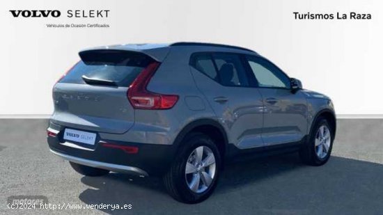 Volvo XC40 XC40 Essential, T2 Automatica Microhibrido, Gasolina de 2024 con 10 Km por 32.900 EUR. en