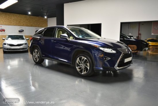 Lexus RX 450H Luxury 230 kW (313 CV) de 2018 con 120.000 Km por 38.500 EUR. en Madrid