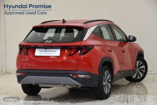 Hyundai Tucson 1.6 TGDI Maxx 4x2 de 2022 con 8.016 Km por 27.400 EUR. en Barcelona