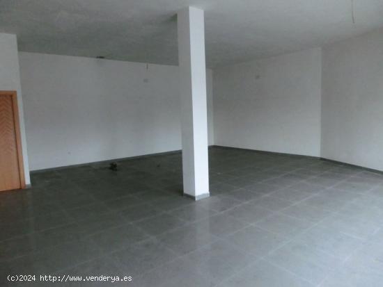 Local comercial de 90 m2 buena situación, cerca Mercadona - TARRAGONA