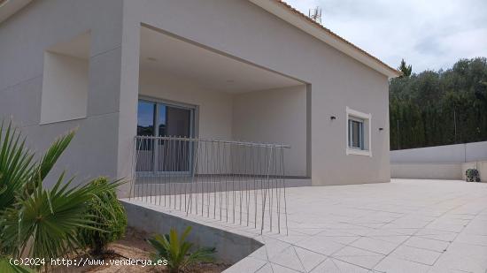 VENTA DE CHALET EN LA ALCAYNA- MOLINA DE SEGURA - MURCIA