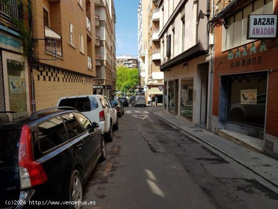  LOCAL COMERCIAL CERCA DEL PASEO DE SAN GREGORIO - CIUDAD REAL 