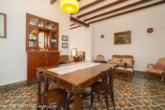 Casa de pueblo de 6 dormitorios a la venta en Parcent, Valle de Jalón, Costa Blanca. - ALICANTE