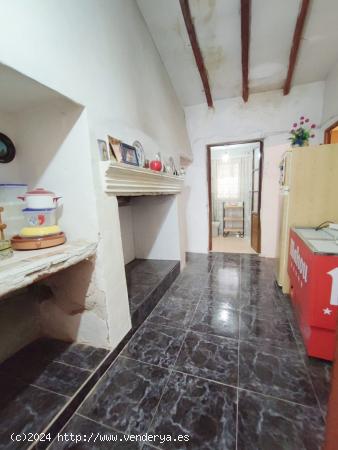 SE VENDE CASA EN LA APARECIDA - ALICANTE