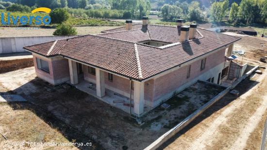 TU FUTURO HOGAR EN UNA VIVIENDA EXCLUSIVA SITUADA EN GUMIEL DE MERCADO - BURGOS