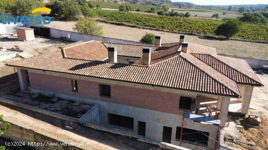 TU FUTURO HOGAR EN UNA VIVIENDA EXCLUSIVA SITUADA EN GUMIEL DE MERCADO - BURGOS