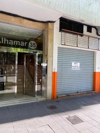 LOCAL COMERCIAL EN ALHAMAR - GRANADA