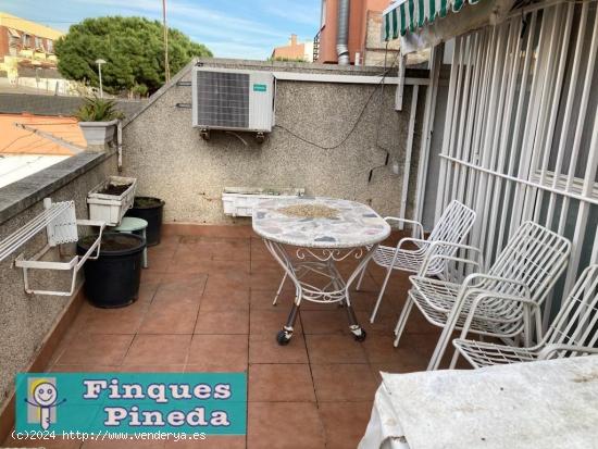  Piso alquilado con terraza en Pineda de Mar - BARCELONA 