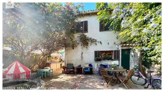 CASA DE PUEBLO DE 202 M2 CON PATIO DE 60 M2 EN VENTA EN BINISSALEM - BALEARES