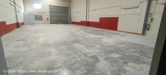  NAVE INDUSTRIAL EN VENTA  EN CALLE ARTES GRÁFICAS - POLÍGONO SEPES - HUESCA 