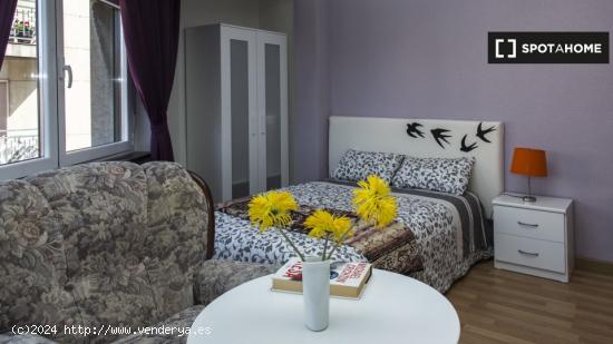 Habitaciones en apartamento de 5 dormitorios en Salamanca - SALAMANCA